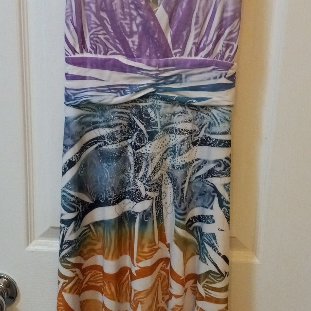 Magic Midi Dress Size Small